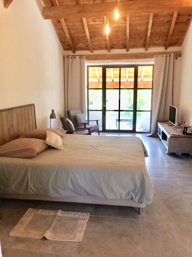 Mas De Bouvet En Camargue Bed and Breakfast Albaron Eksteriør billede
